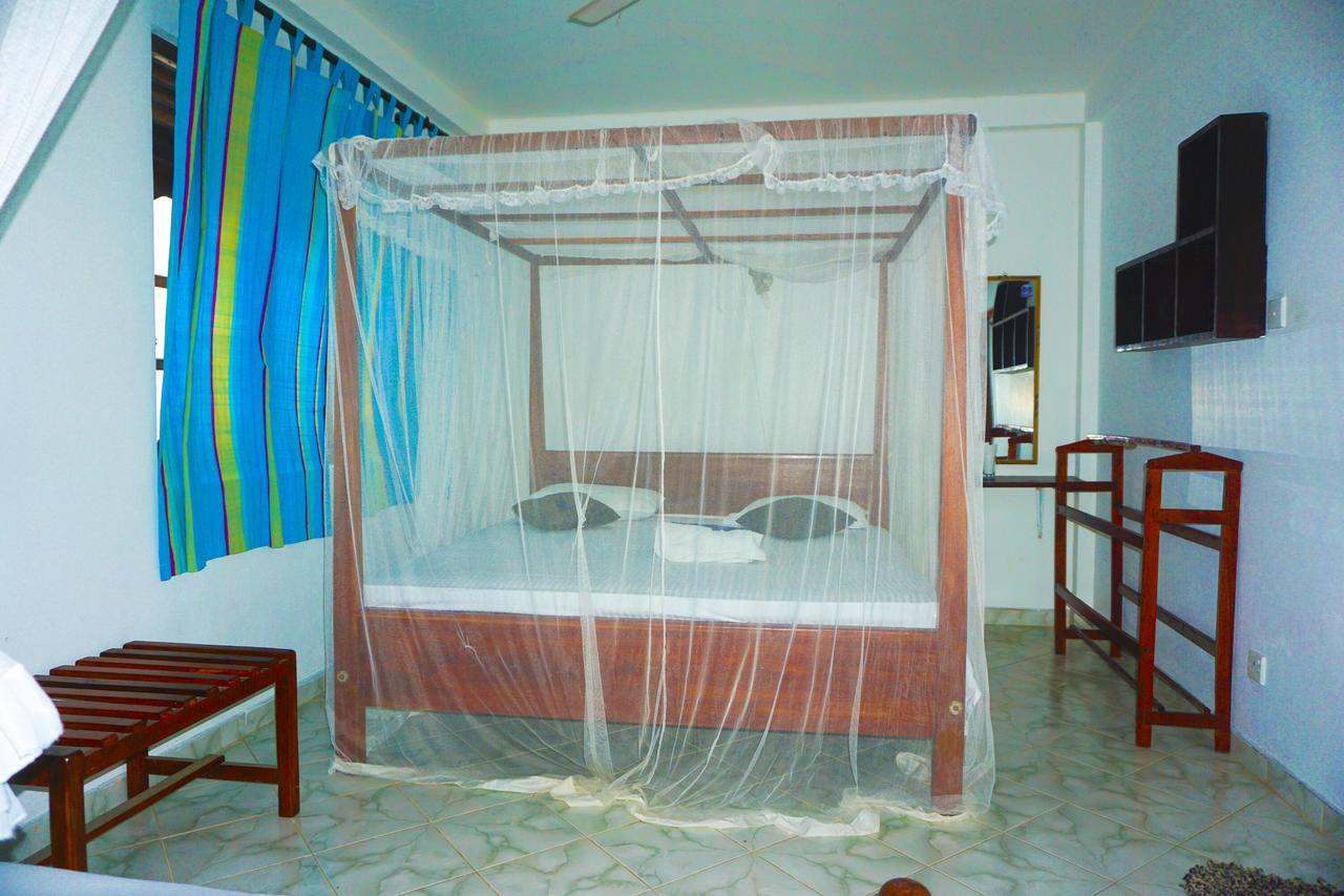 Panorama Rock Cafe Bed & Breakfast Tangalle Exterior photo